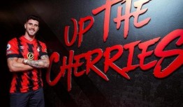 英超联盟爆料最新消息,转会动态与赛程调整一览